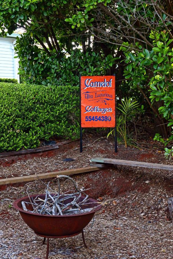 Camelot Boutique Accommodation Mount Tamborine Eksteriør billede