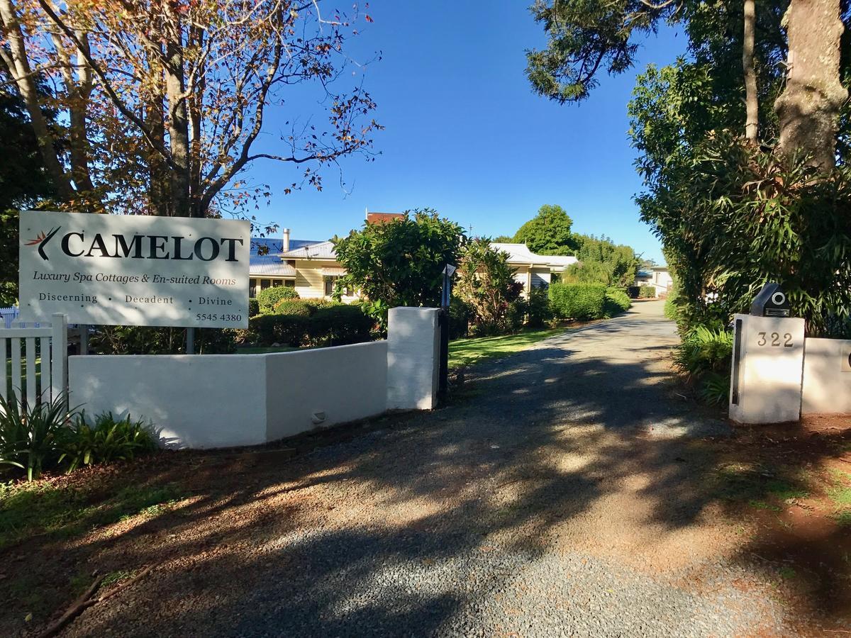 Camelot Boutique Accommodation Mount Tamborine Eksteriør billede